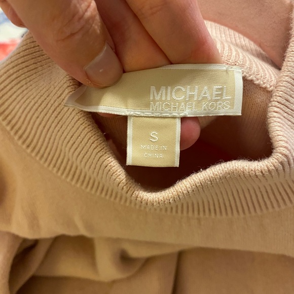 Michael Kors cold shoulder mock neck sweater, size S - Picture 3 of 3